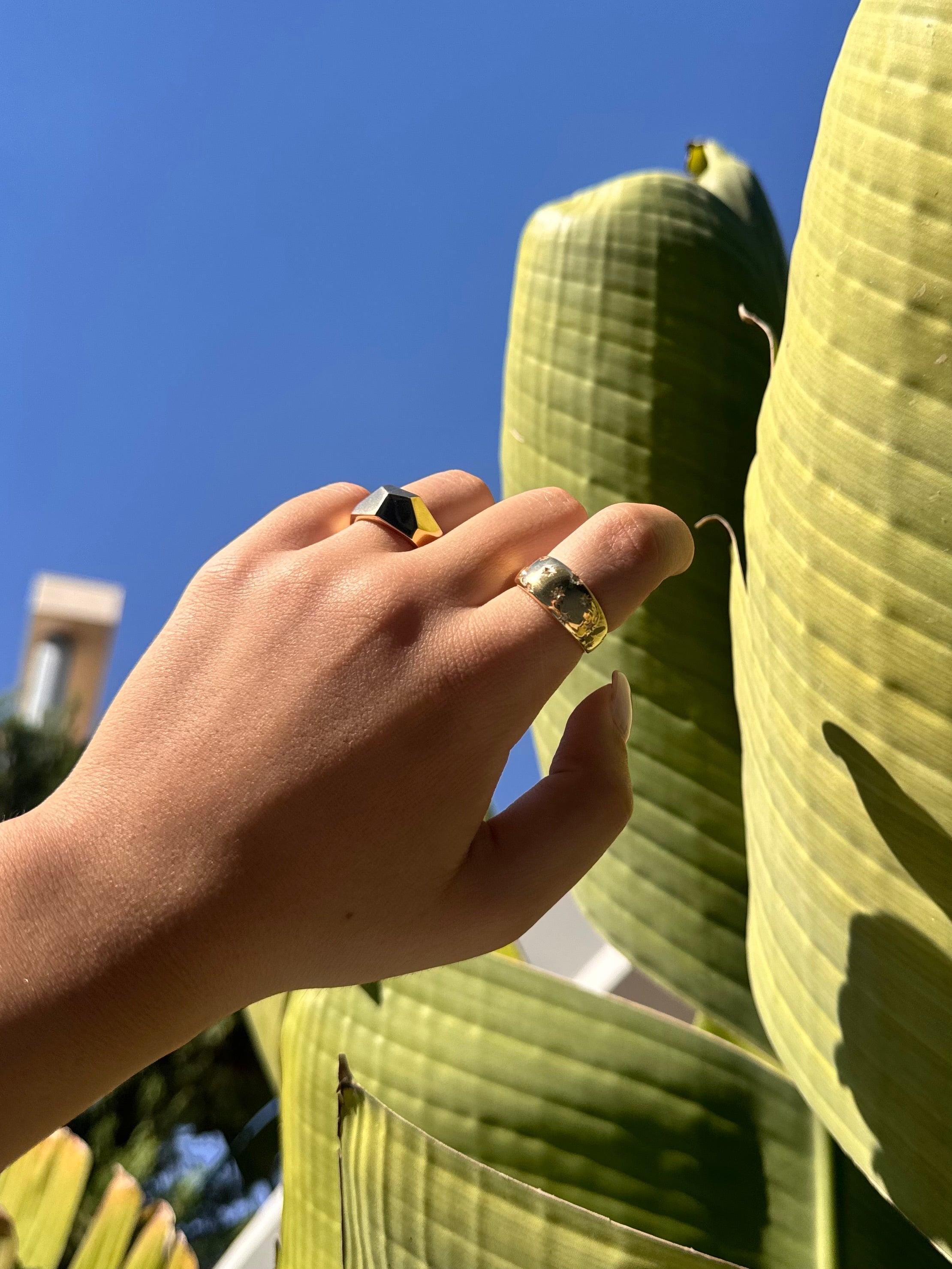 Stars Bold Dome Ring