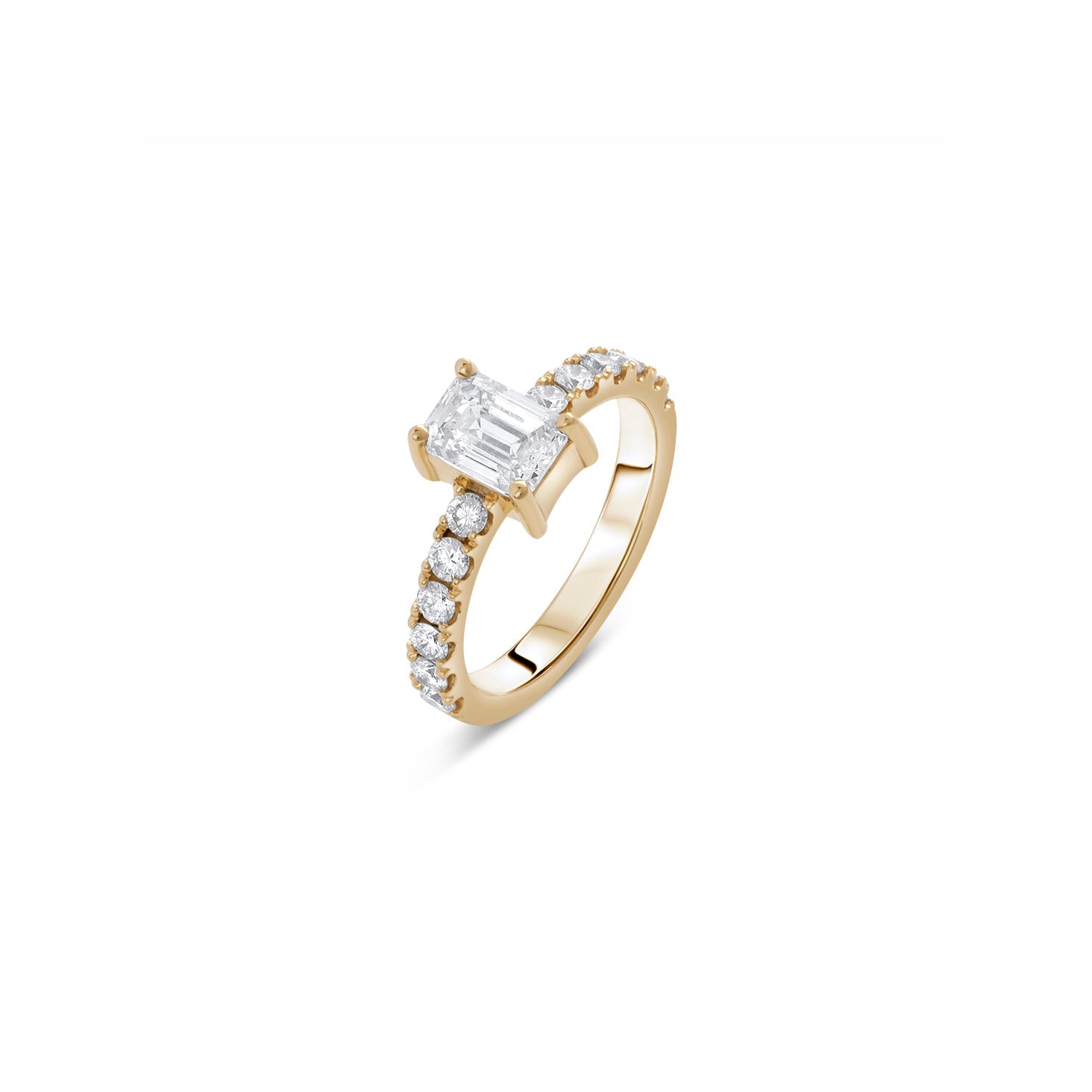 Lab Grown Diamond Emerald-Cut Stone Studded Ring