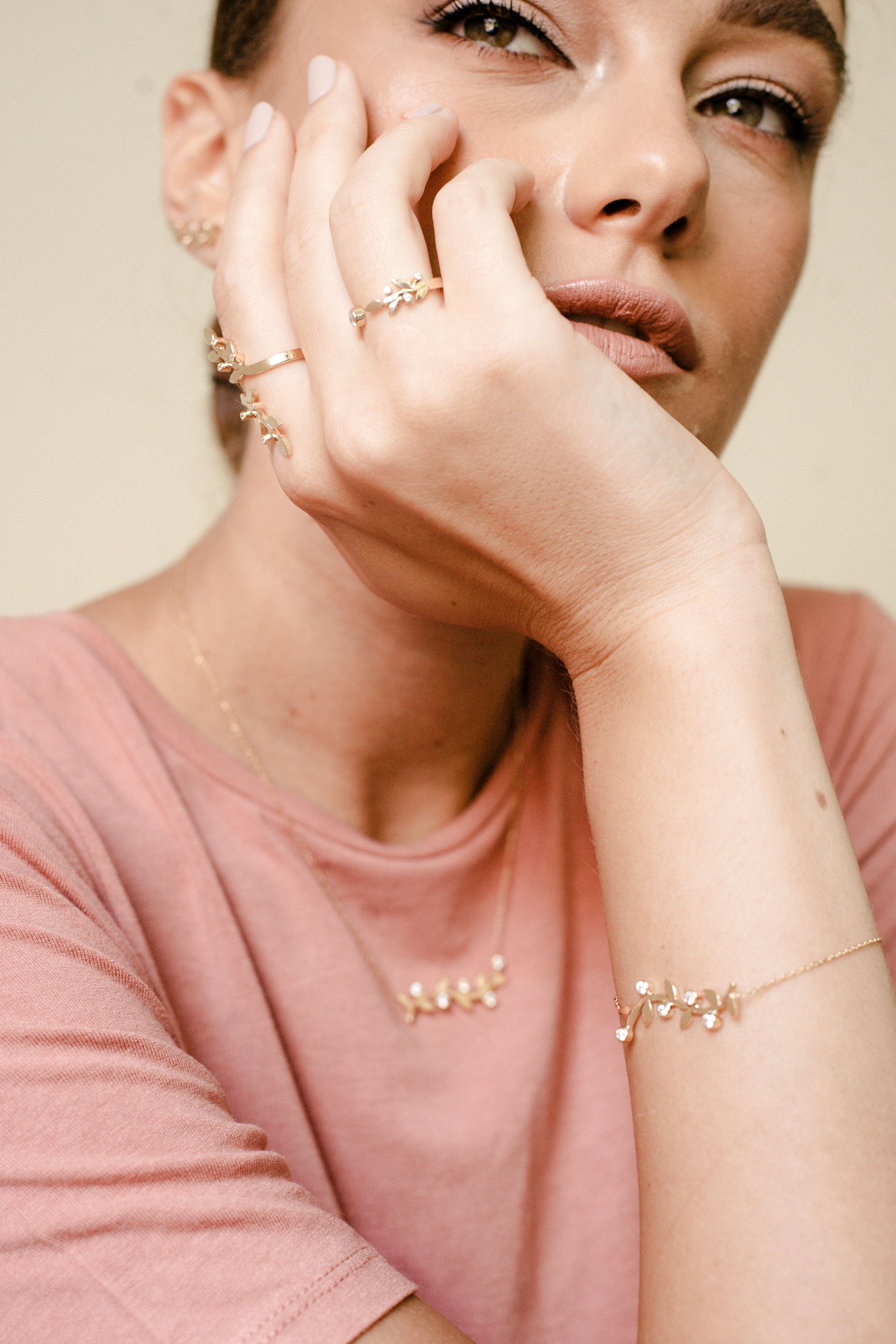leaves & blossoms chain bracelet