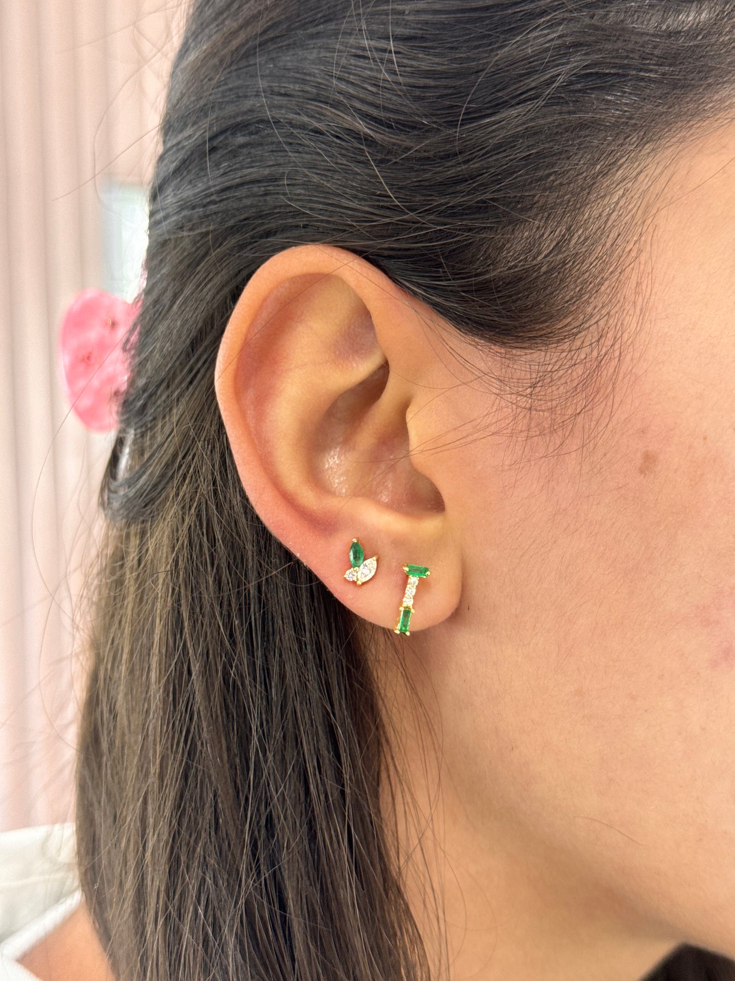 Diamond and Emerald Column Stud
