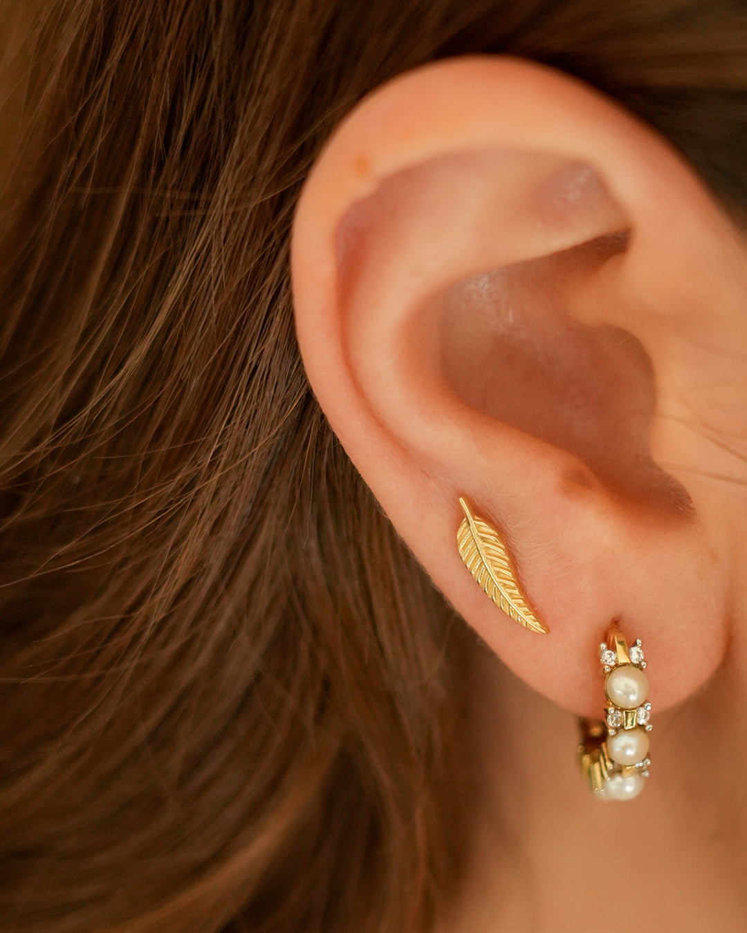 Pearls Line Hoops