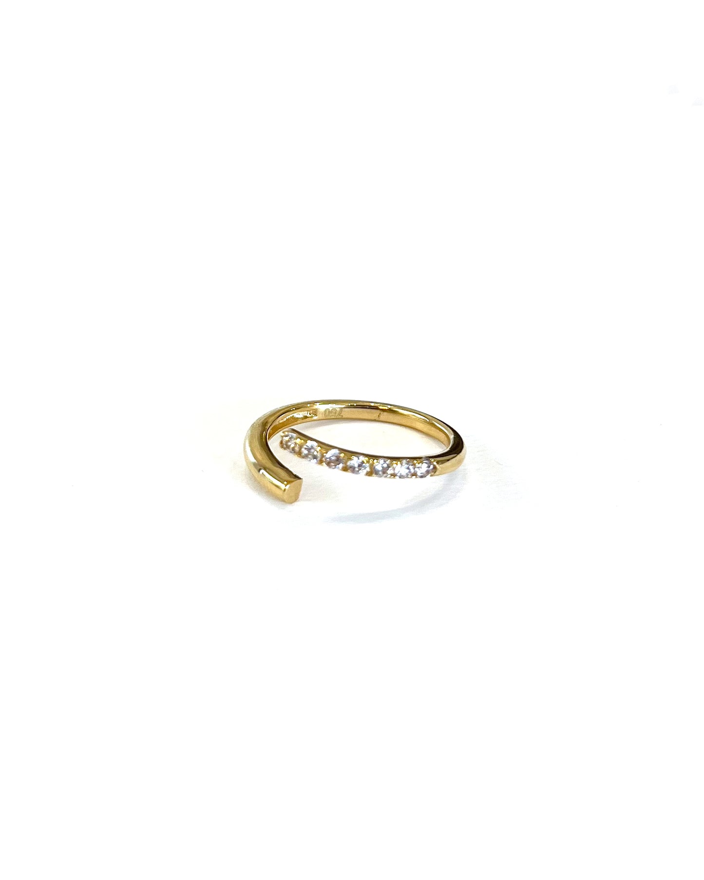 Twist Ring
