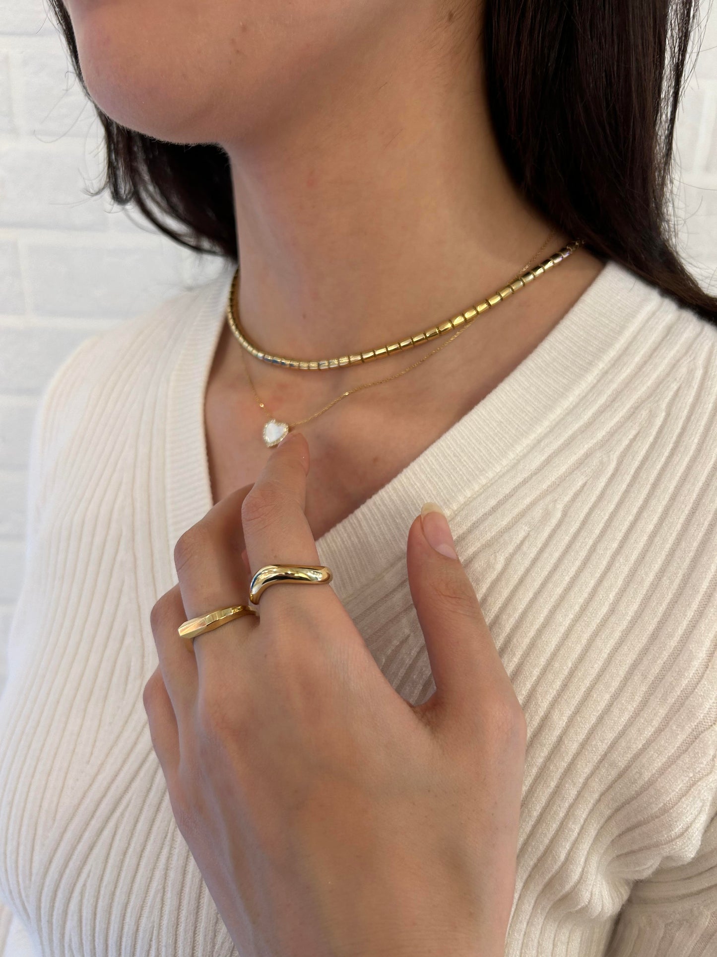 Asymmetric Ring
