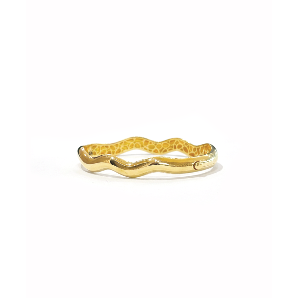 Wavy Bangle | 18-karat gold. Wavy Bangle | 18-karat gold.