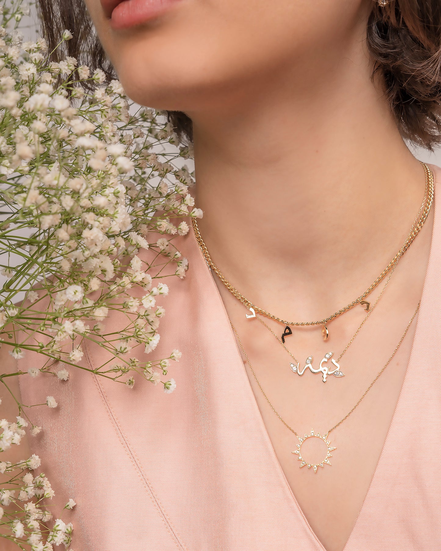 letters bold chain necklace