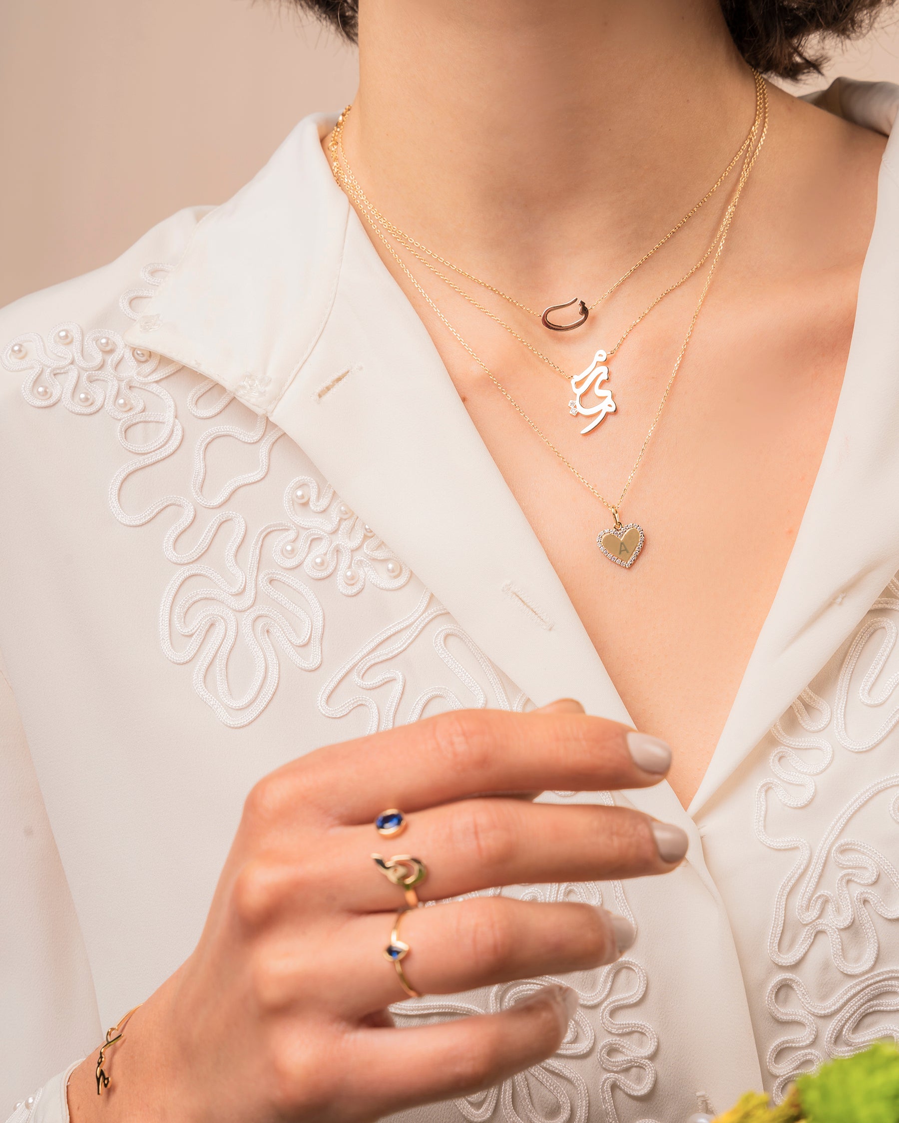 vertical name necklace