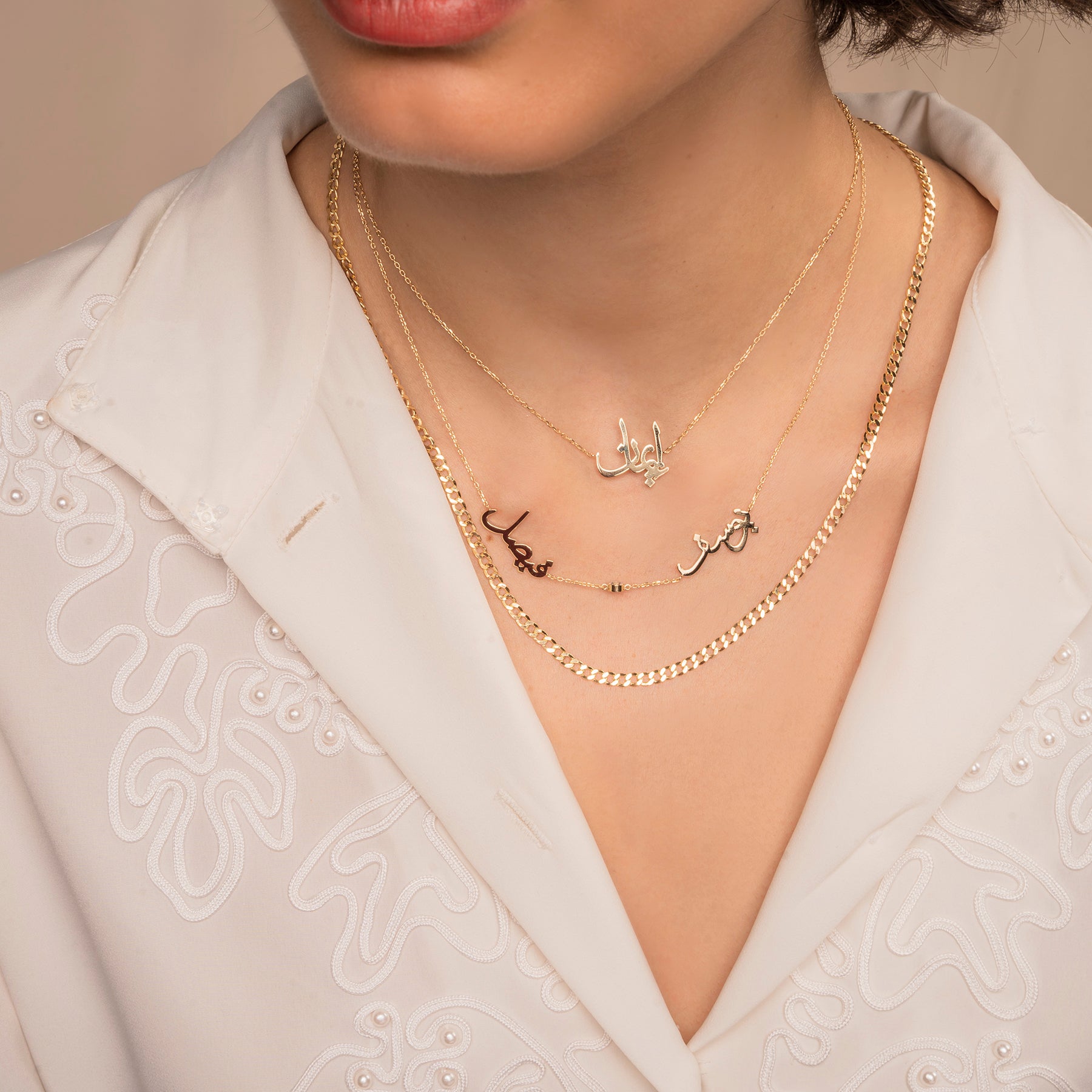 Personalized Arabic Name Necklace in 18k Gold Plated - CamillaBoutique