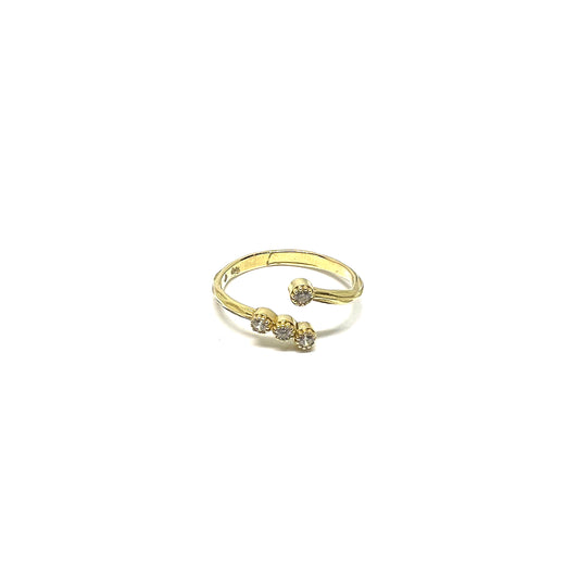 Triple-Stones-Twist-Ring