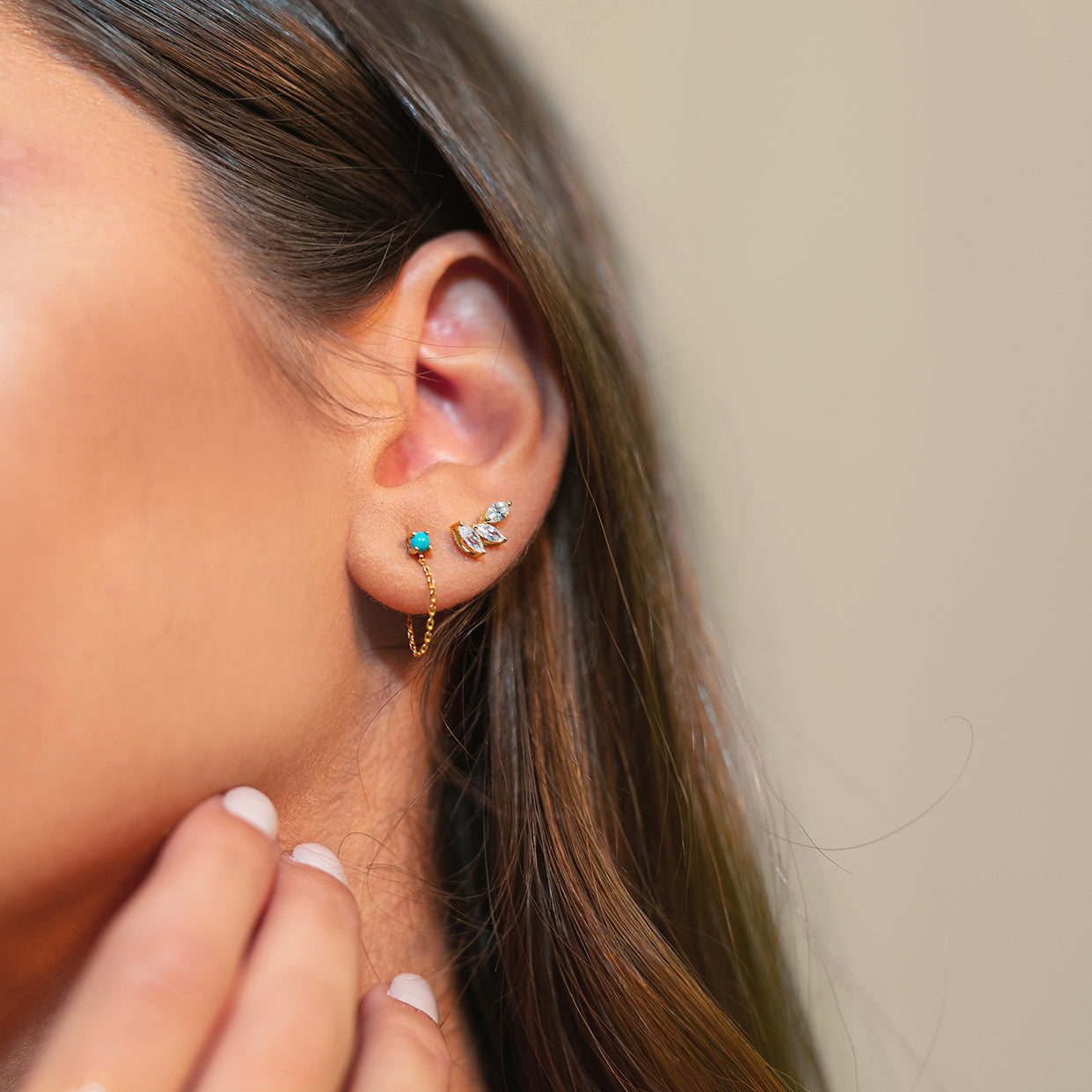 mini chain studs