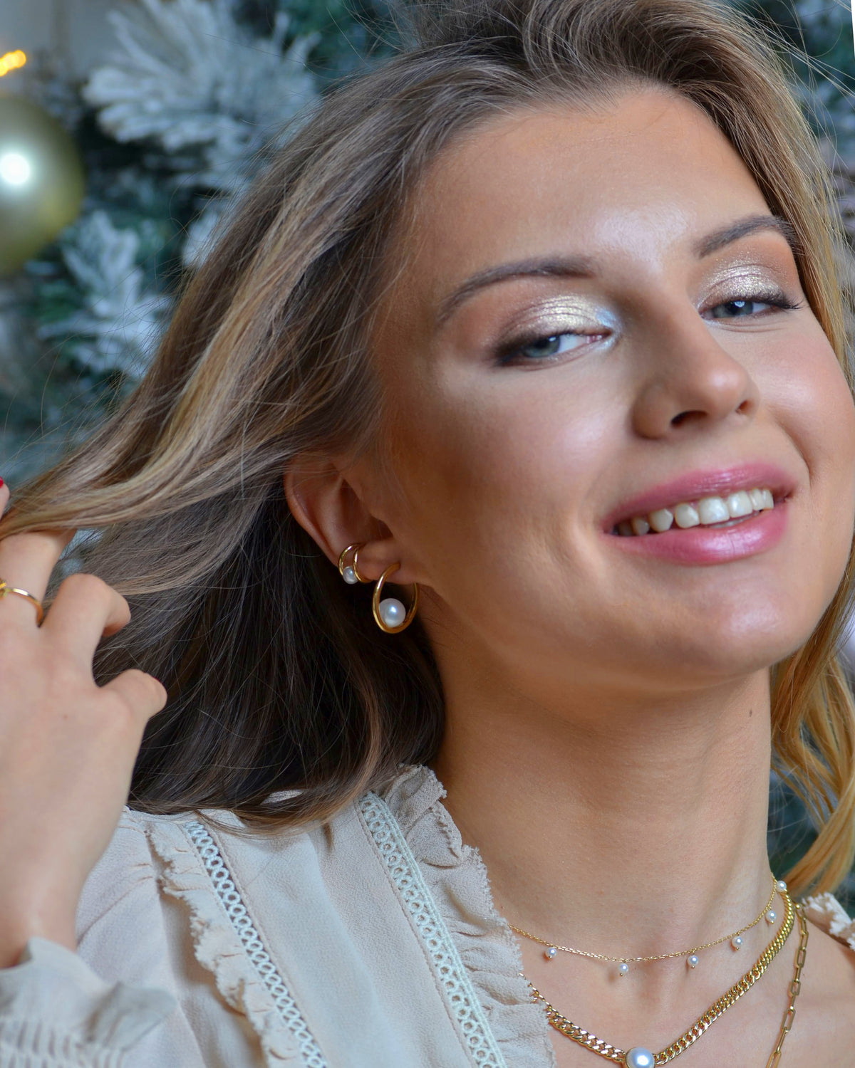 Circle Hoops with Pearls | 18-karat gold and cultured pearls. Circle Hoops with Pearls | 18-karat gold and cultured pearls.