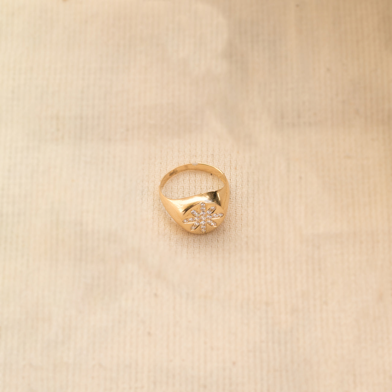 flower signet ring