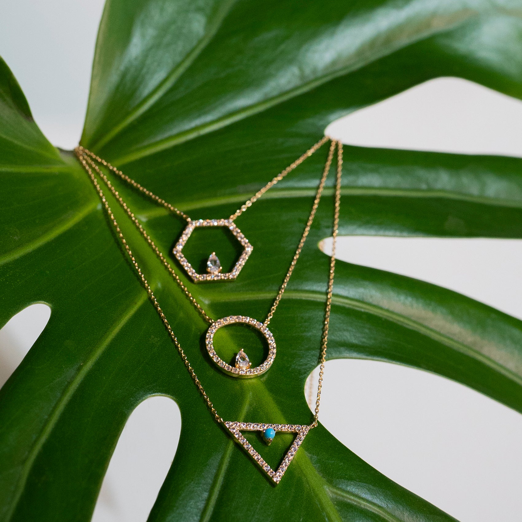 hexagon-cirlce-traingle-necklace