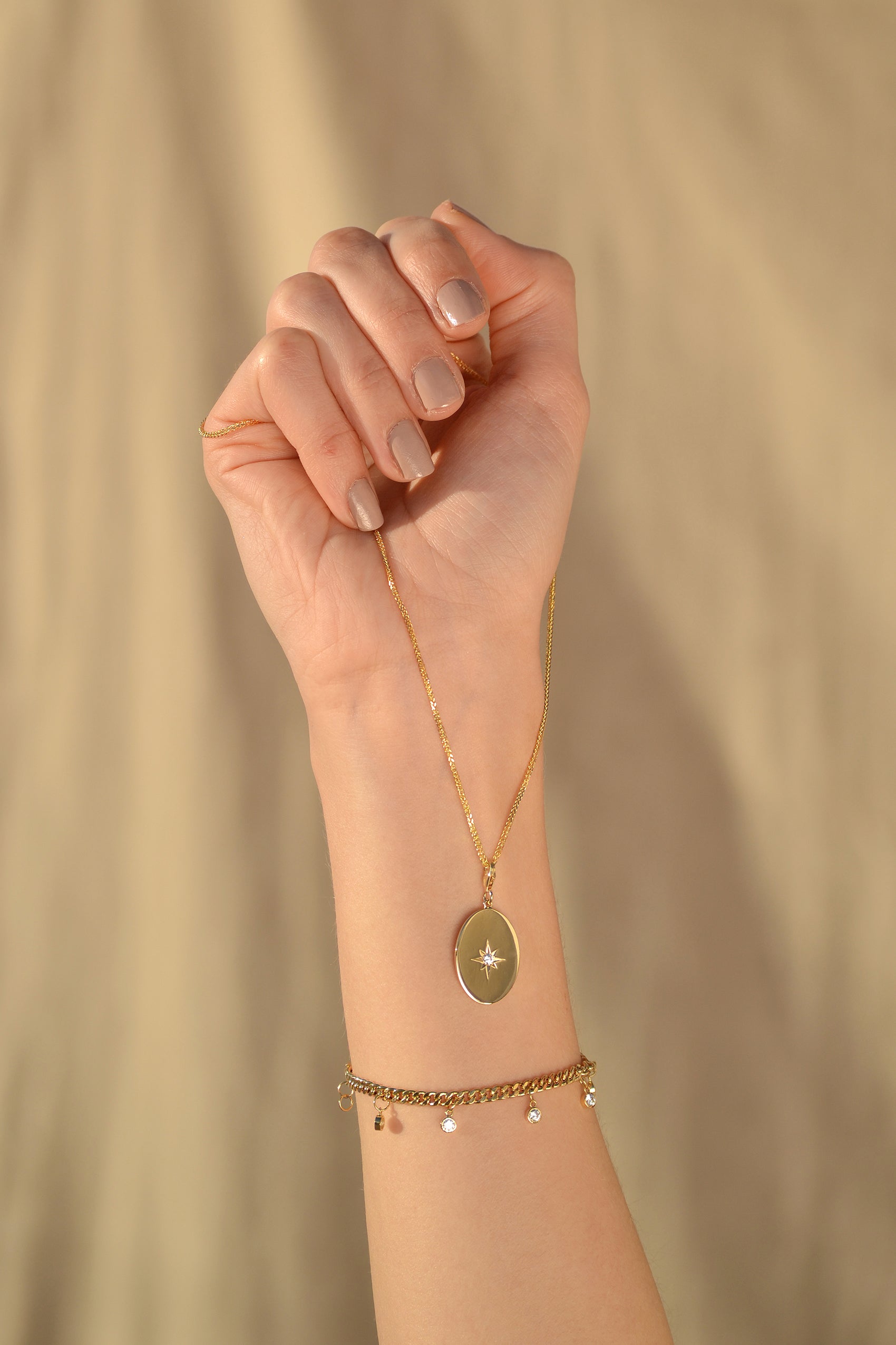 Oval Charm Oval Charm